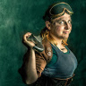 Meet your Posher, Roxanne